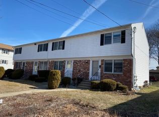 319 Academy Ave APT 3, Providence, RI 02908