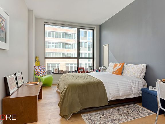 5th image of 540 W 28th St APT 9D
