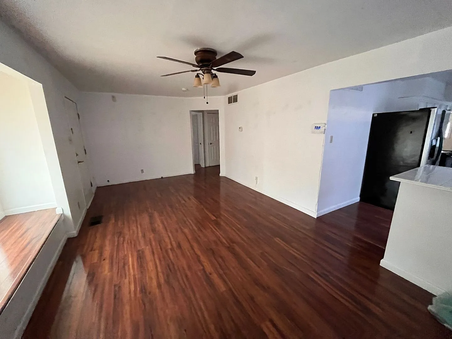Move in ready! — Photo 3