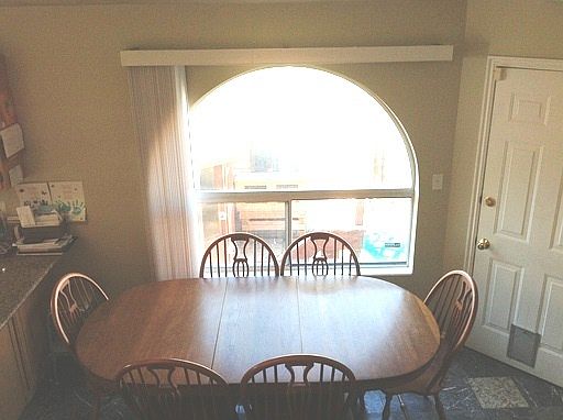 4th image of 8612 S Mountain Meadow Dr