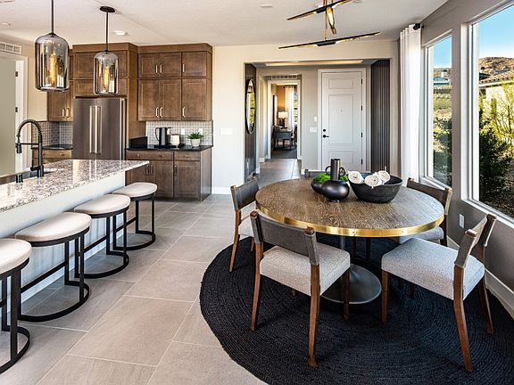 Cafe and Kitchen