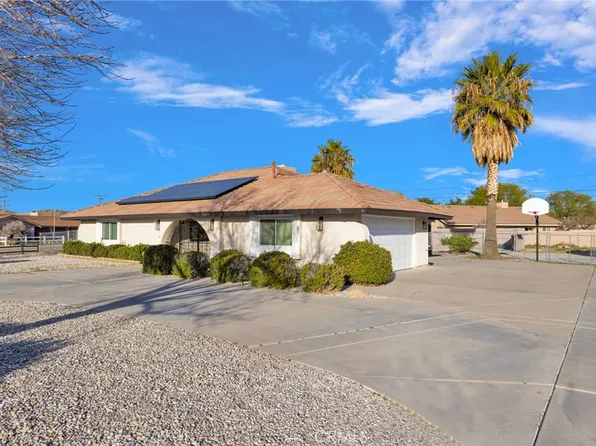 14127 Crow Rd, Apple Valley, CA 92307
