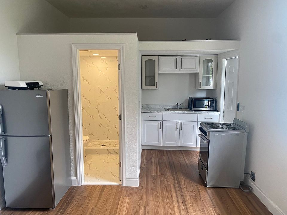 1st image of 7226 San Castle Blvd