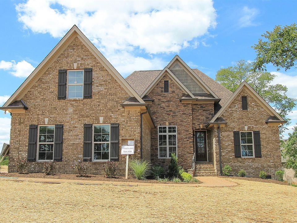 1st image of 321 Ironwood Cir #70