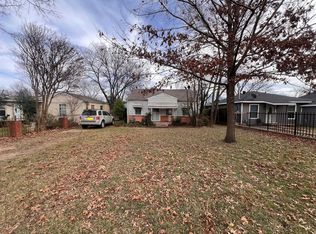 906 Eli Ave, Dallas, TX 75211