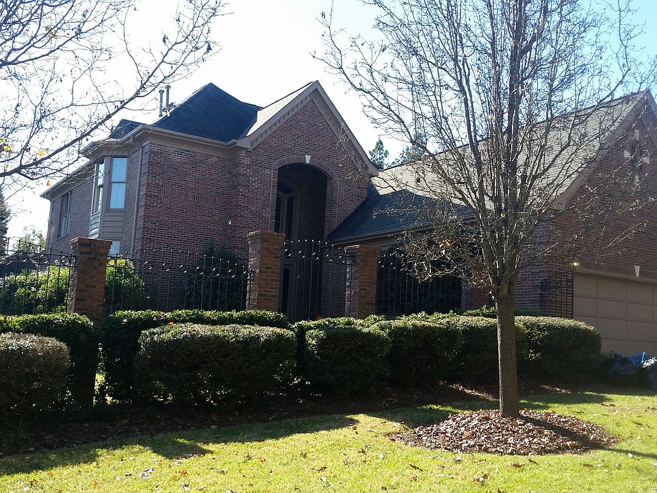 Executive 4 bed/3.5 bath home in Nation Ford School zone