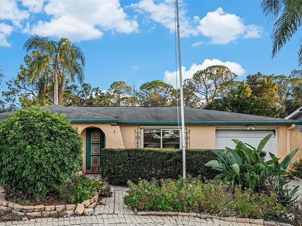 6134 Westport Dr, Port Richey, FL 34668