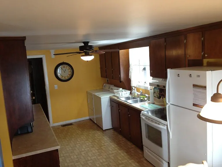 5670 E Lake Rd — Photo 6