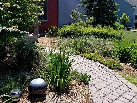 4th image of 8832 Lombardi Dr