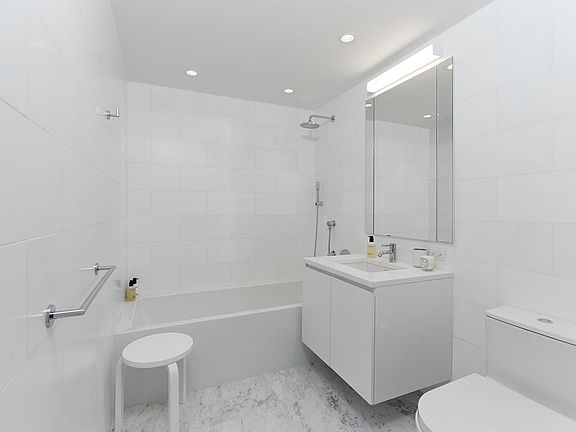 3rd image of 685 1st Ave APT 9G