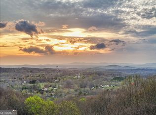 12 Mount Mincie Rd, Murrayville, GA 30564