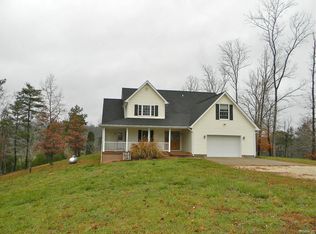 204 Spring Meadows Dr, Louisa, KY 41230