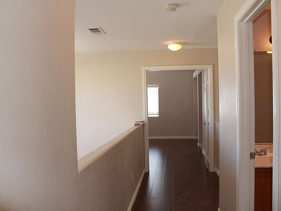 3rd image of 9223 Hidden Harbor Ave