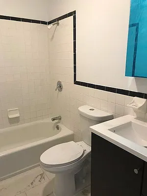 Rented by Real Broker NY LLC | media 29