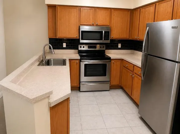 2445 SW 18th Ter, Fort Lauderdale, FL
