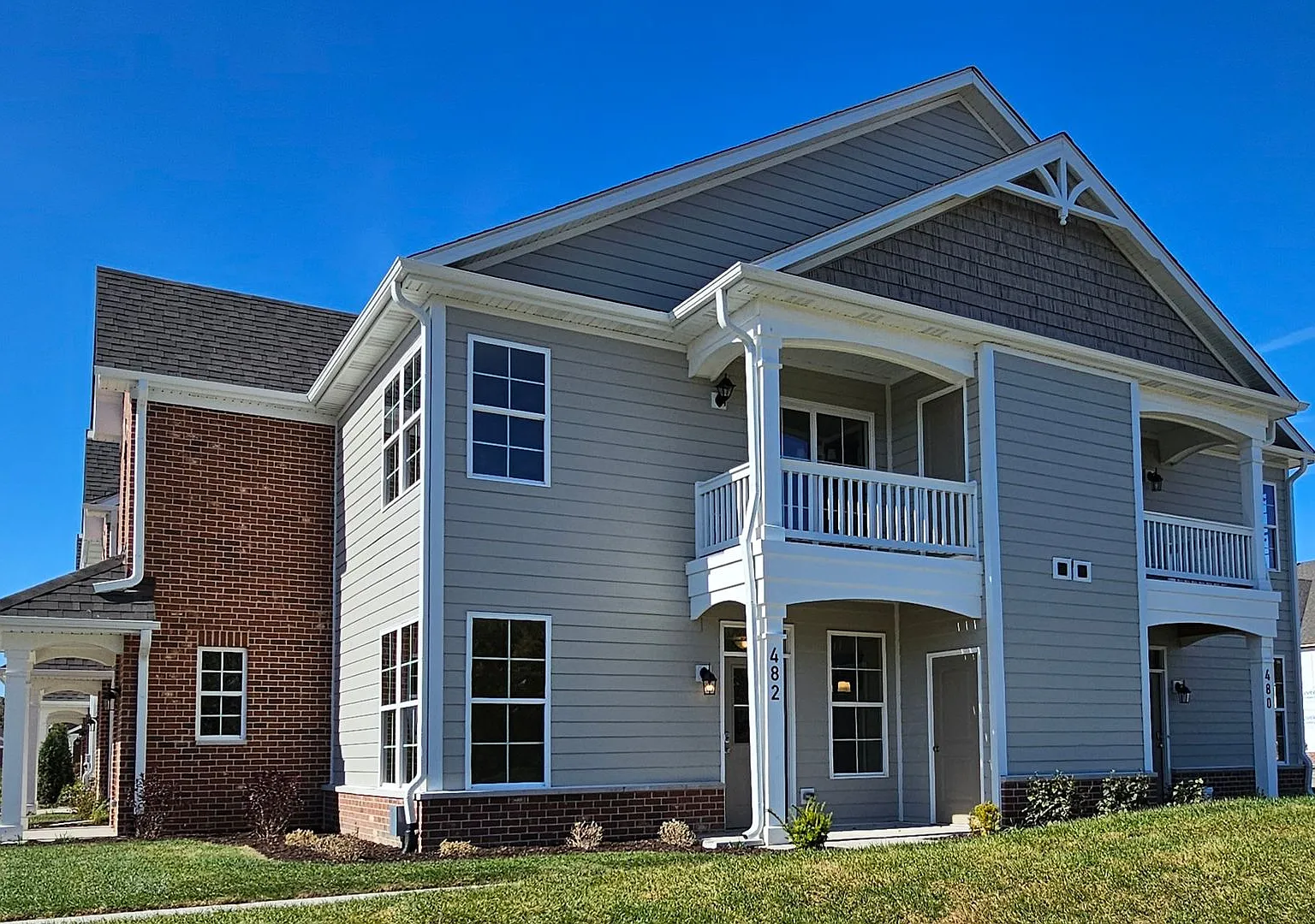Building G- Tallgrass Estates F-H — Photo 3