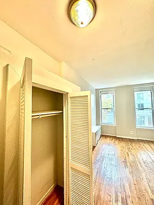 Rented by Pear NYC LLC | media 19