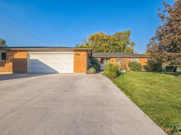 11279 W Peconic Dr, Boise, ID 83709