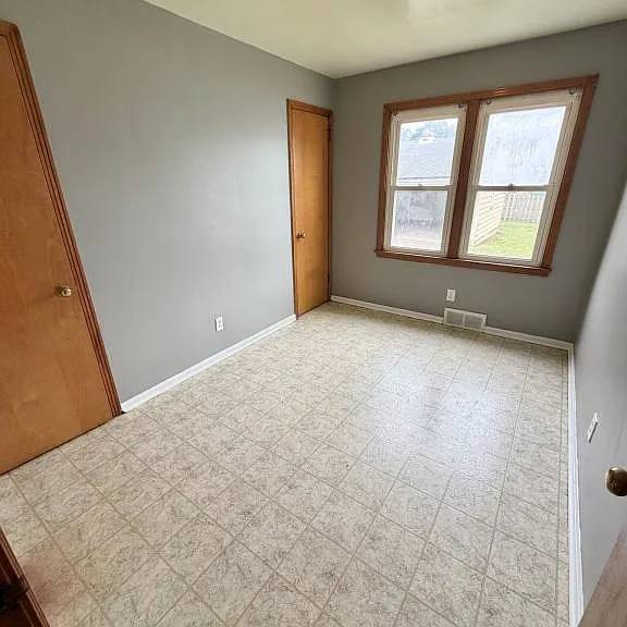 1408 E Boston Ave — Photo 12