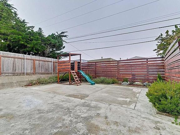 5th image of 480 Westmoor Ave