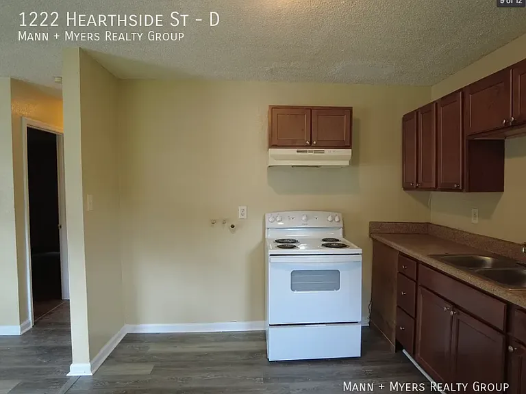 1222 Hearthside St #D — Photo 9
