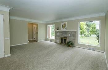 3rd image of 2514 Oakland Dr
