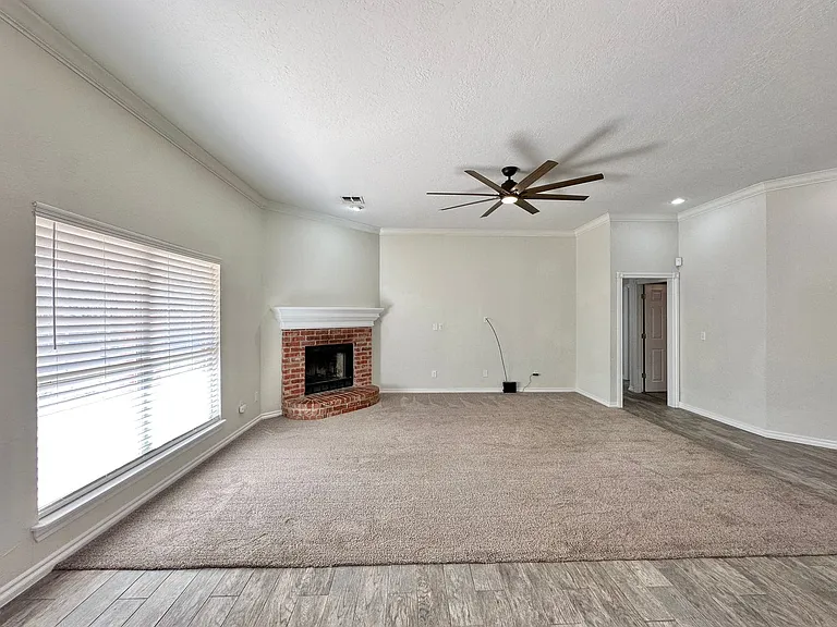 27 NW Havenshire Cir — Photo 23