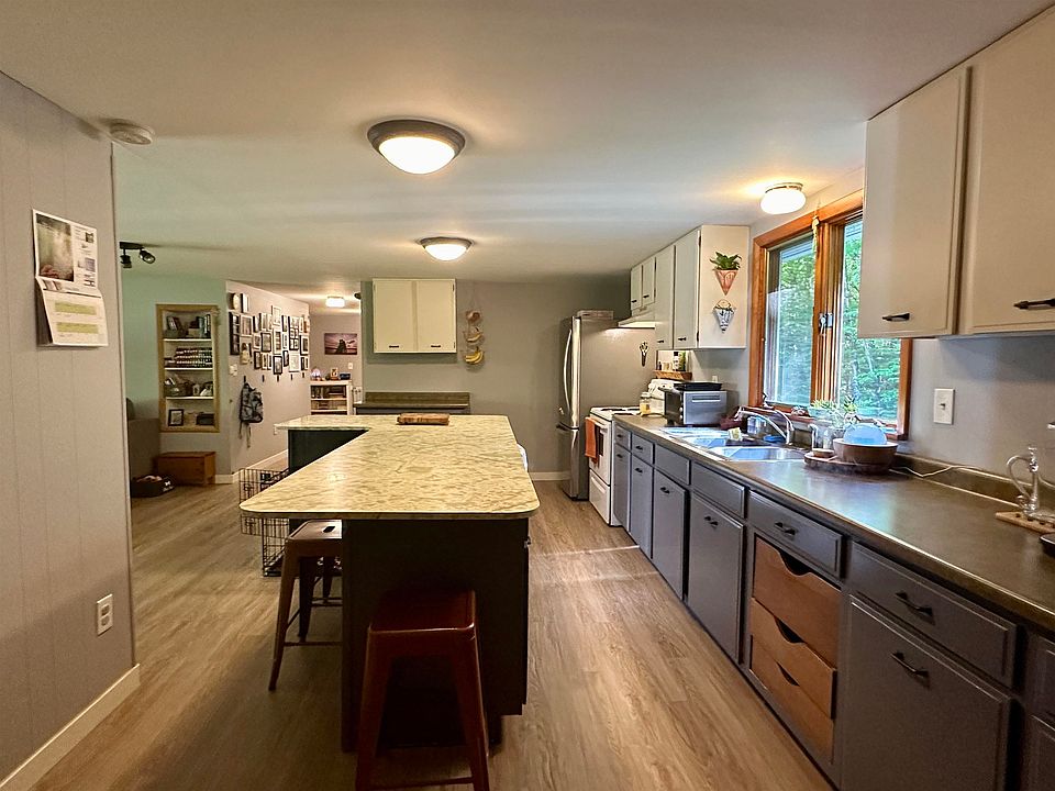 3 Heights Drive, Enfield, NH 03748 Zillow