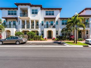 11965 SW 28th Ct, Hollywood, FL 33025