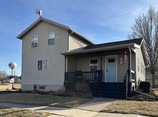 207 E Lena St, Lena, IL 61048