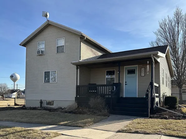 207 E Lena St, Lena, IL 61048