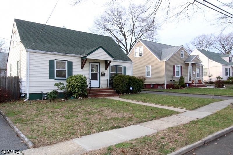2nd image of 1080 Voorhees St