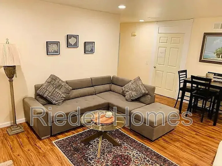 4435 Summer Dr #3 — Photo 3
