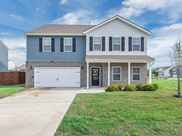 8621 Bramble Berry Ln, Ooltewah, TN 37363