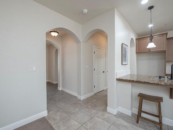 5th image of 5897 E Laurite Ave