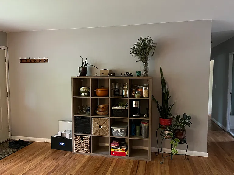 2606 Packard Rd — Photo 3