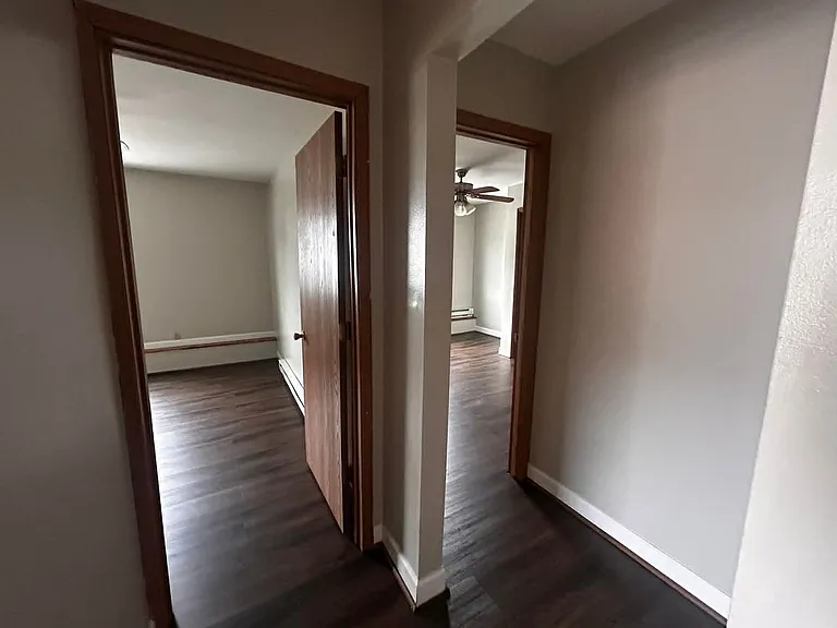 43 McCulloh St — Photo 6