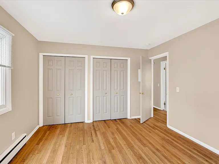 5726 Russett Rd — Photo 17