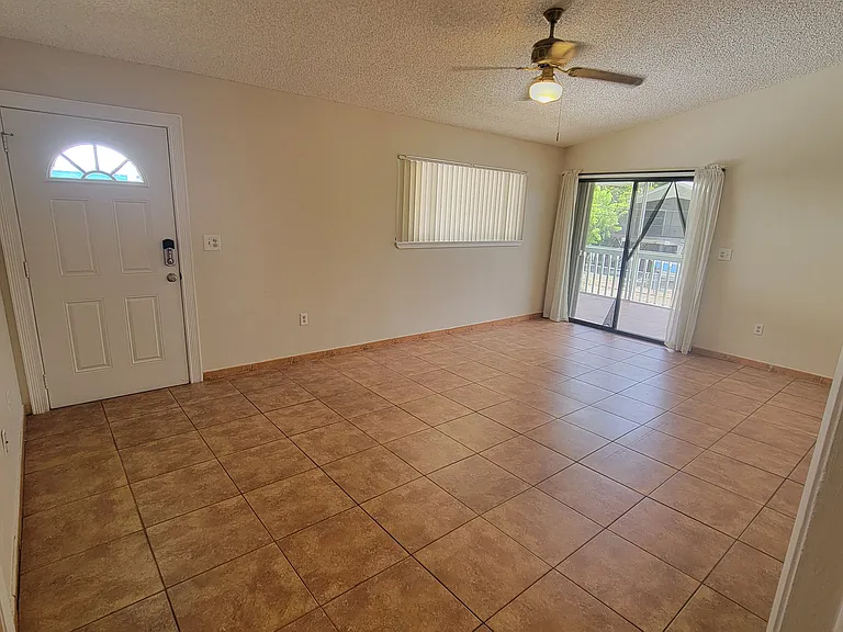 44 Gumbo Limbo Ave — Photo 5