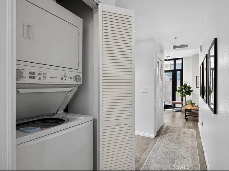530 K St #218 — Photo 9