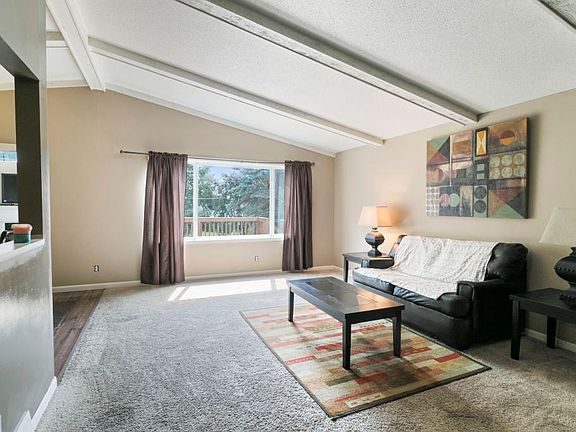5th image of 3733 80th Ave N