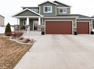 4209 High Creek Rd, Bismarck, ND 58503