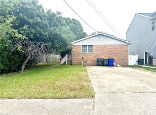 9542 15th Bay St, Norfolk, VA 23518