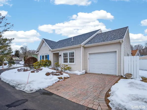 16 Silverbrook Lane #16, Clinton, CT 06413