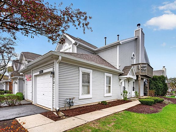 2nd image of 1226 Rhodes Ln #1226