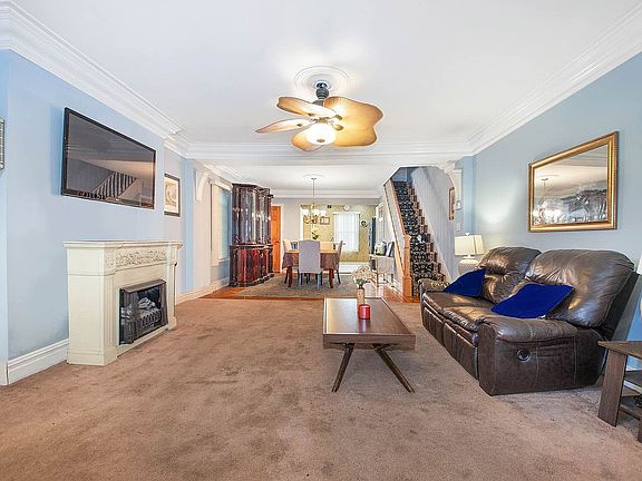 4th image of 6418 Avenue