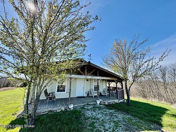 2nd image of 2262 Baker Ridge Rd
