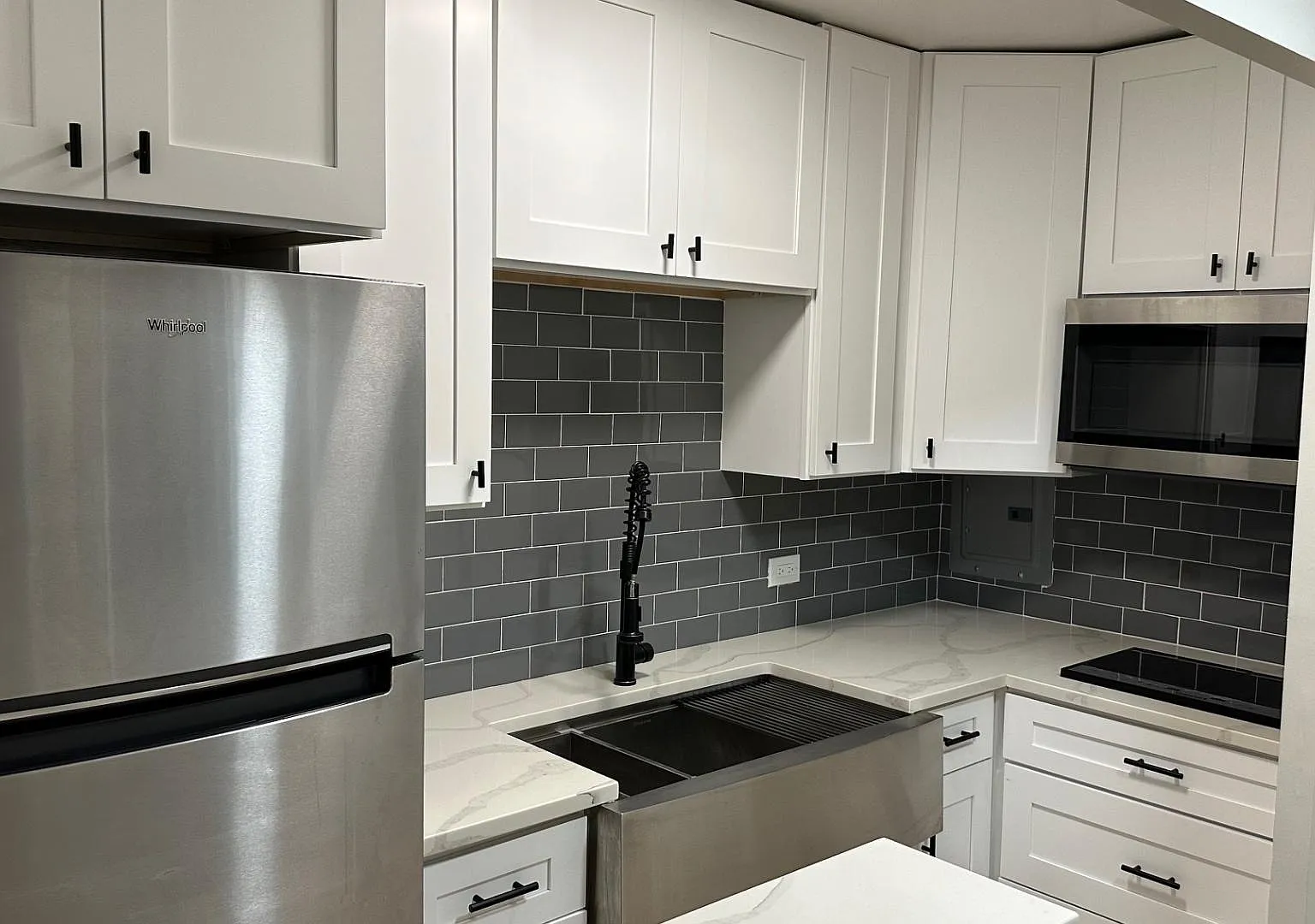 3600 N Lake Shore Dr - 3600 Lake Shore Dr 516 — Photo 3