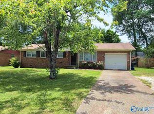 1100 Parcus Rd SE, Huntsville, AL 35803