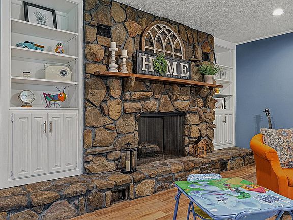 3rd image of 1601 Dupwe Dr